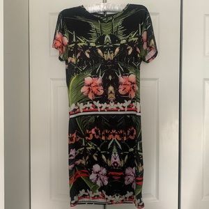Top Shop floral fitted dress US 10.